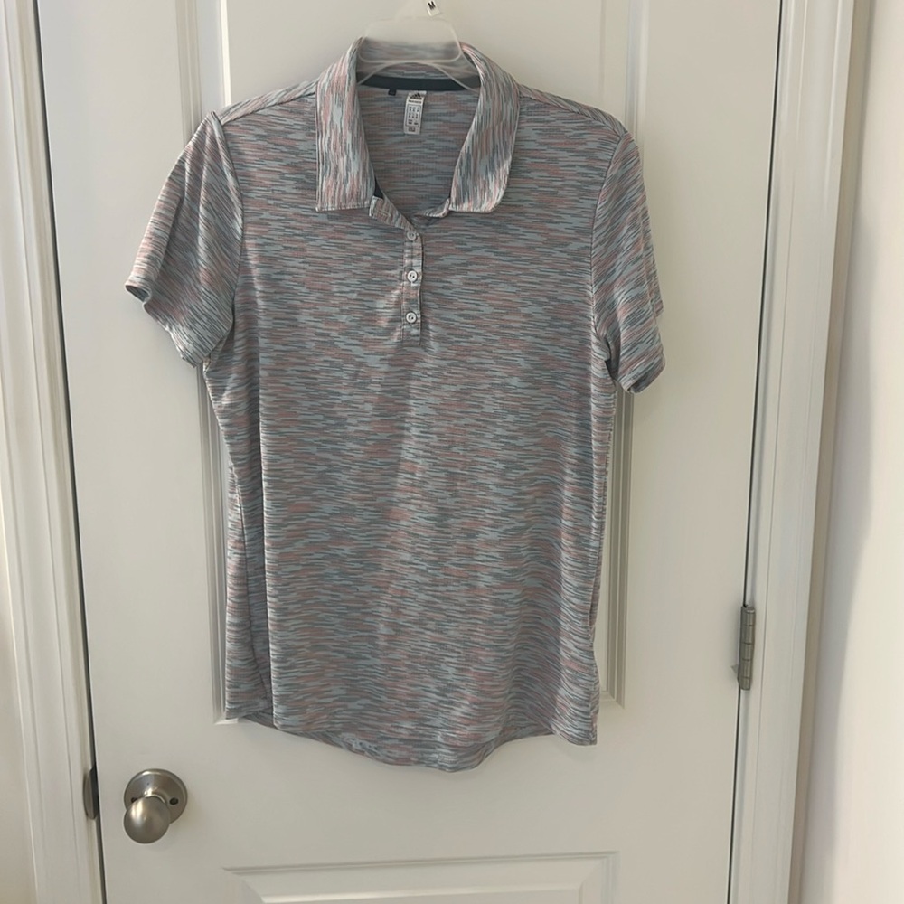Men’s Adidas athletic shirt. Size medium. Like new condition.